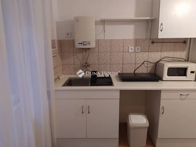 Kiadó lakás Budapest VII. kerület, Dohány utca 34 nm