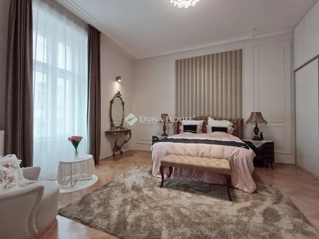 Kiadó lakás Budapest VI. kerület 82 nm