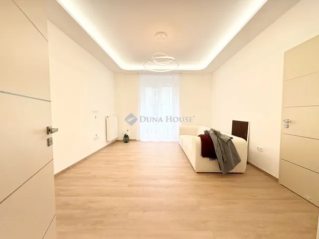 Eladó lakás Budapest V. kerület 60 nm