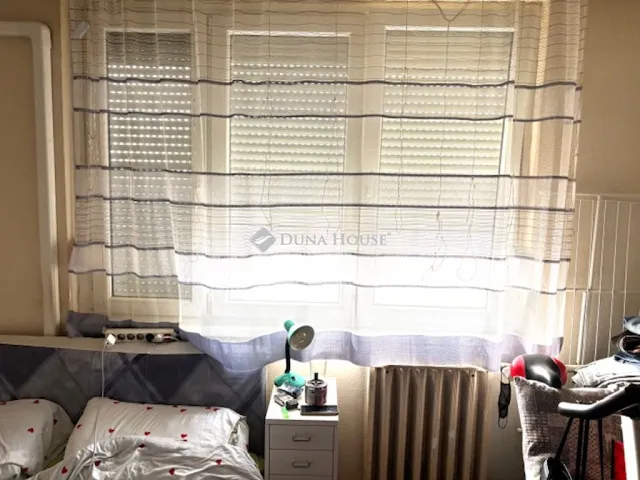 Eladó lakás Budapest XV. kerület, Páskomliget utca 35 nm