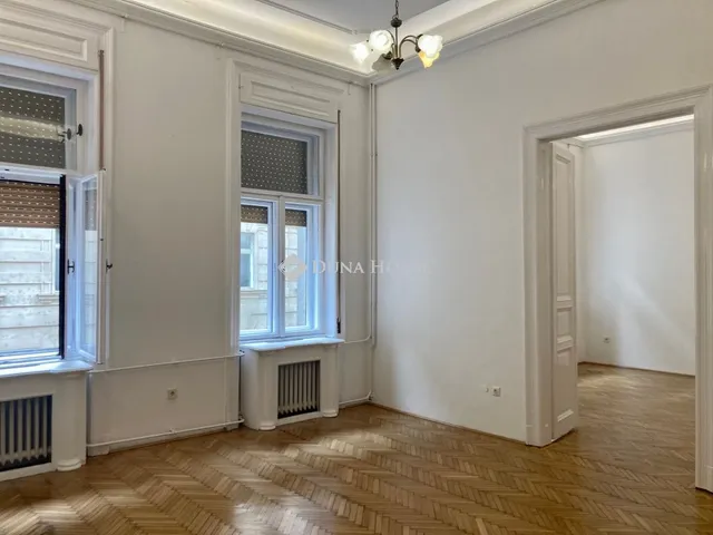 Eladó lakás Budapest V. kerület 115 nm