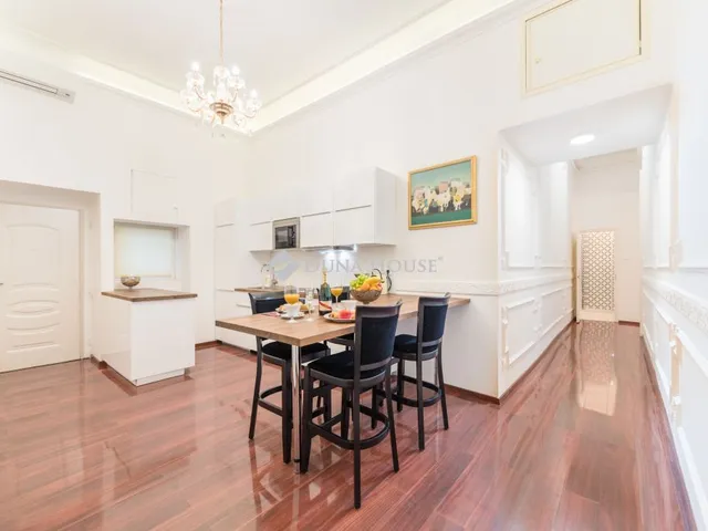 Kiadó lakás Budapest VI. kerület 58 nm