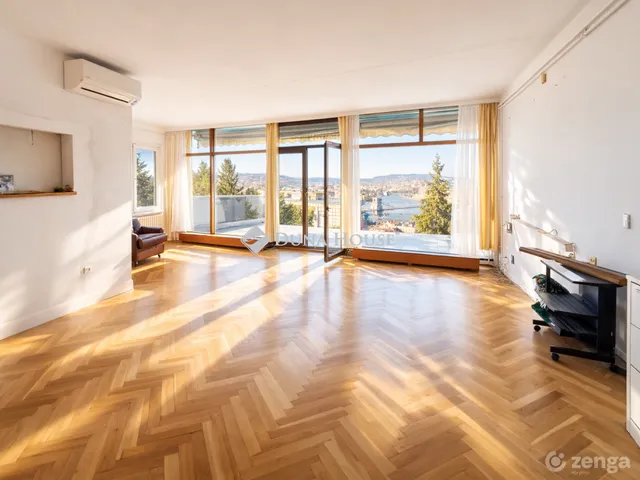 Eladó lakás Budapest I. kerület 102 nm
