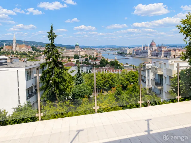 Eladó lakás Budapest I. kerület 102 nm