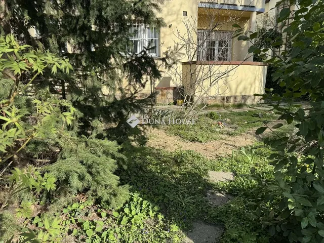 Kiadó lakás Budapest XI. kerület 148 nm