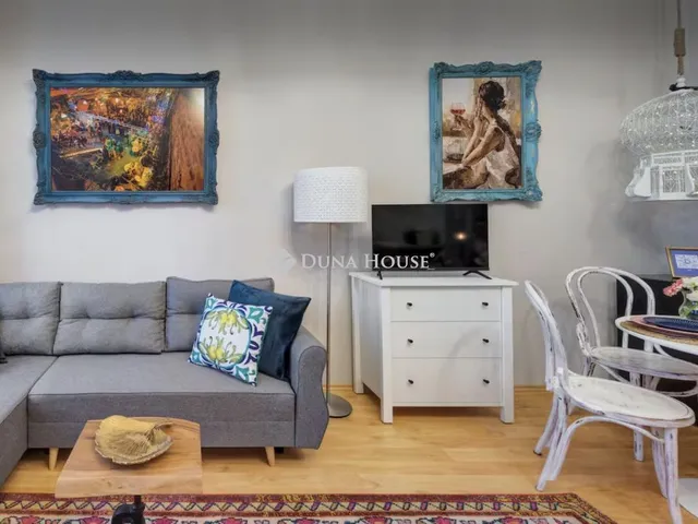 Eladó lakás Budapest VII. kerület, Dohány utca 32 nm