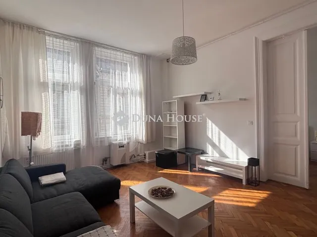 Kiadó lakás Budapest VII. kerület 72 nm