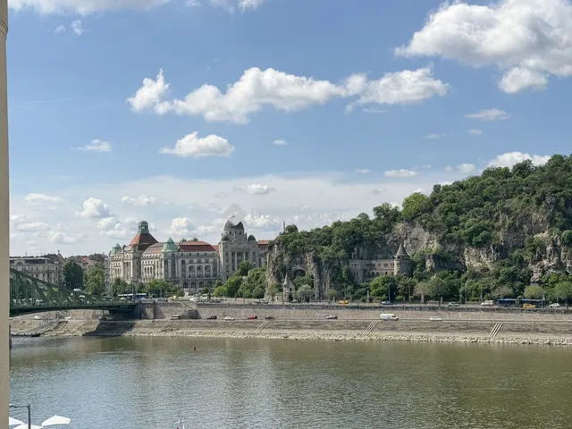 Eladó lakás Budapest V. kerület 47 nm