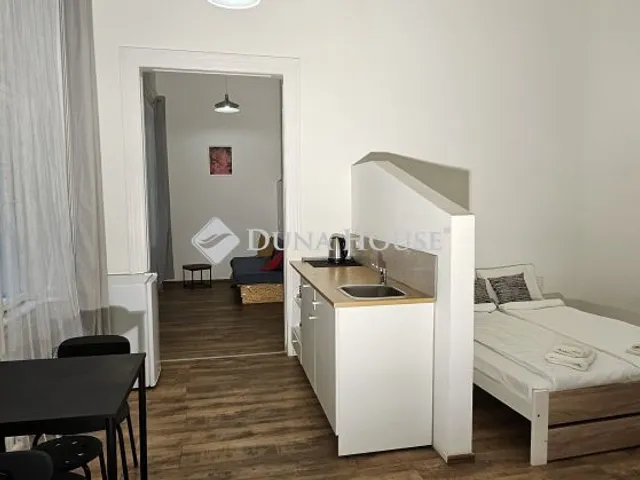 Eladó lakás Budapest VII. kerület 64 nm
