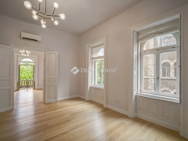 Eladó lakás Budapest VI. kerület, Andrássy út 95 nm