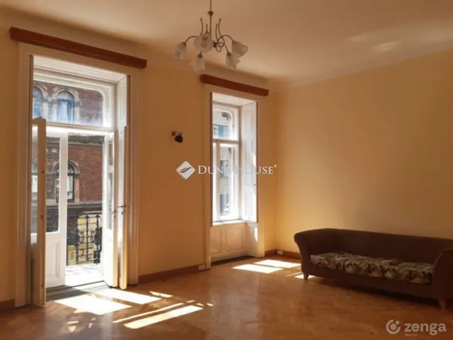 Kiadó lakás Budapest VI. kerület 115 nm