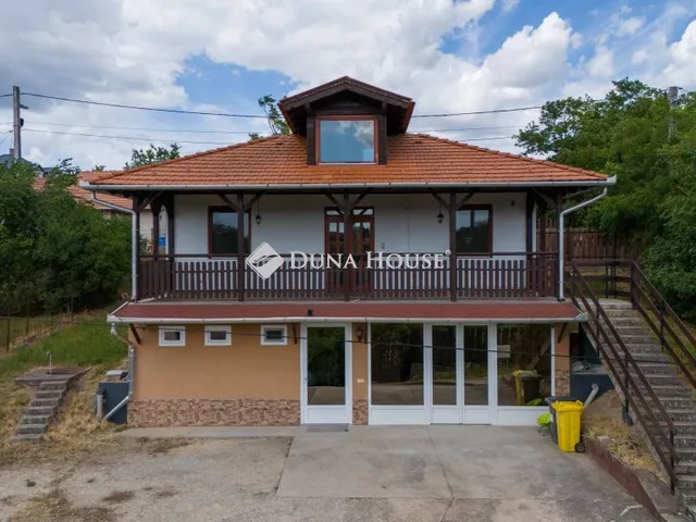 Eladó ház Ercsi 148 nm