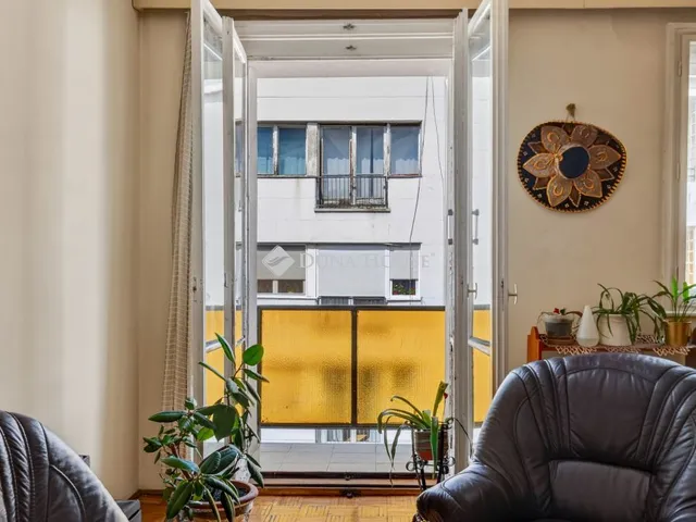 Eladó lakás Budapest I. kerület, Kosciuszkó Tádé utca 48 nm