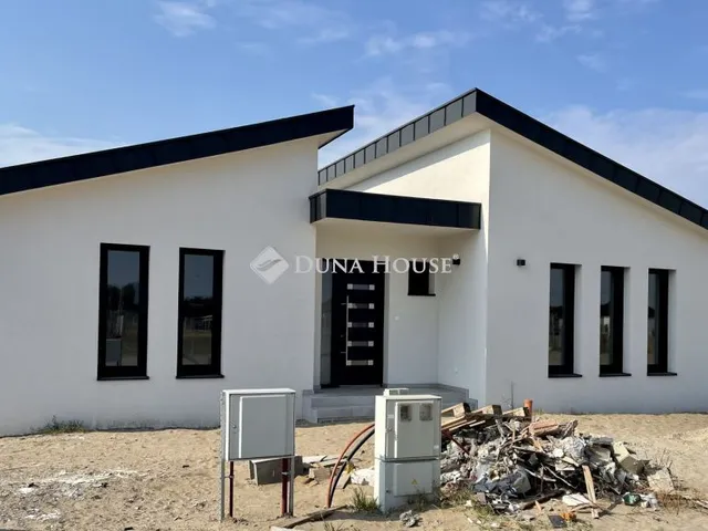 Eladó új építésű lakópark Albertirsa 91 nm