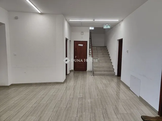 Kiadó ház Ágasegyháza 450 nm
