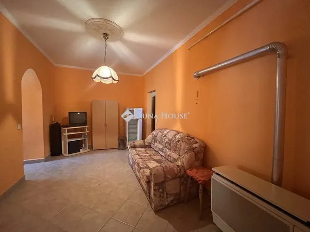 Eladó ház Abádszalók 54 nm