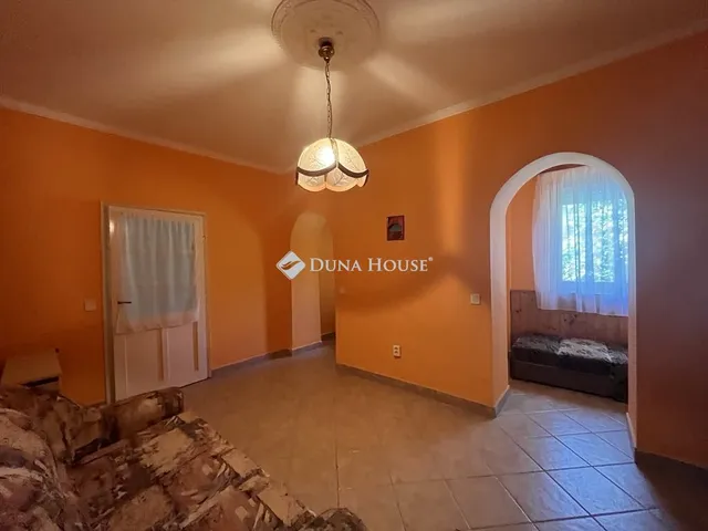 Eladó ház Abádszalók 54 nm