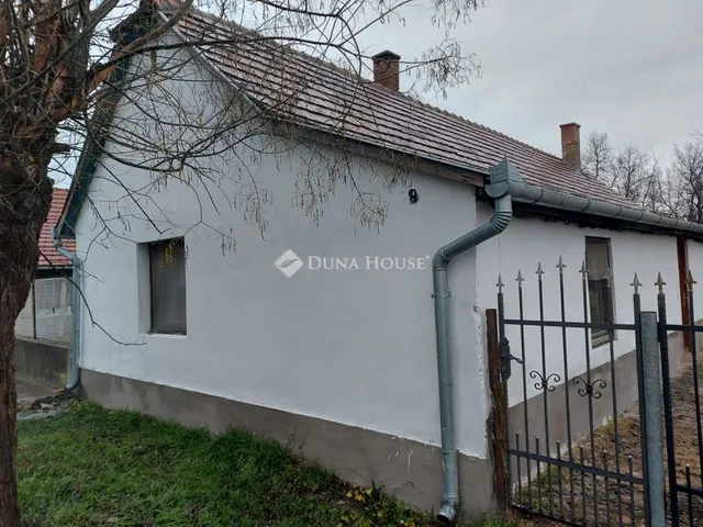 Eladó ház Szabadszállás, Ady Endre utca 65 nm