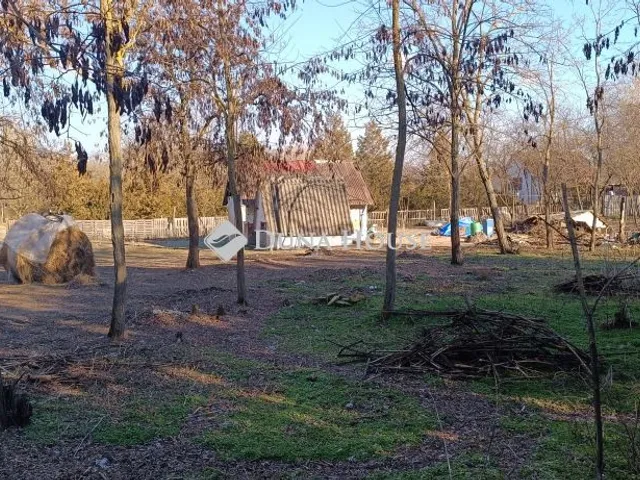 Eladó telek Kecskemét 2324 nm