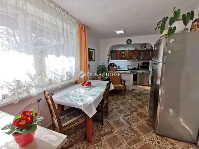 Eladó ház Cegléd 100 nm