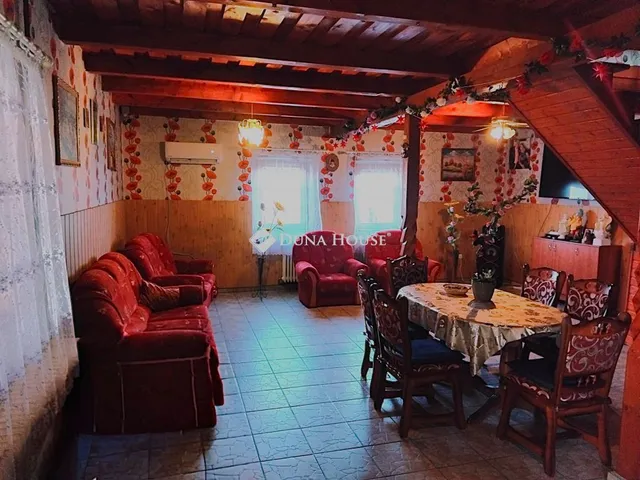 Eladó ház Lajosmizse 120 nm