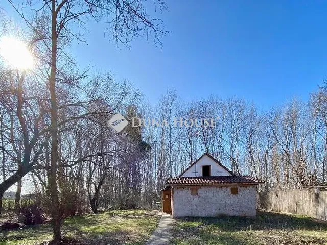 Eladó ház Kecskemét 380 nm