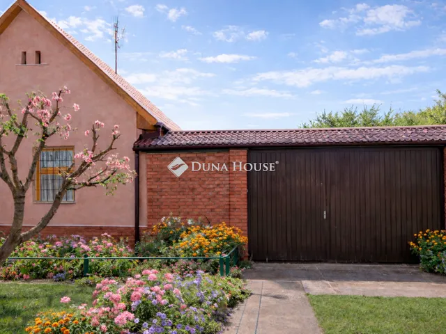 Eladó ház Kecskemét 100 nm