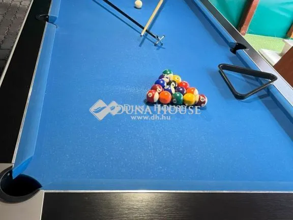 Eladó ház Nagykőrös 240 nm