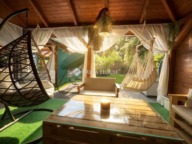 Eladó ház Nagykőrös 240 nm