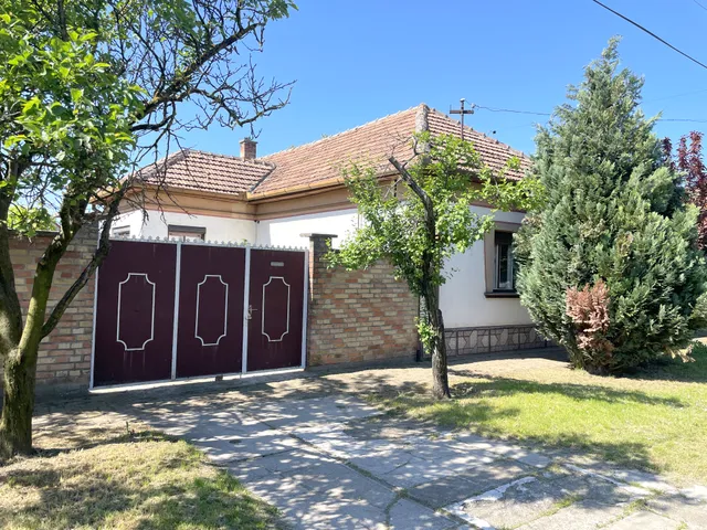Eladó ház Nagykőrös 98 nm