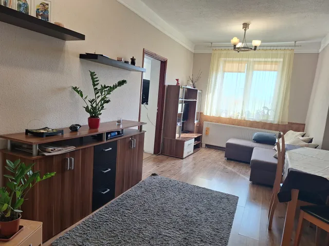 Eladó ház Kecskemét 65 nm