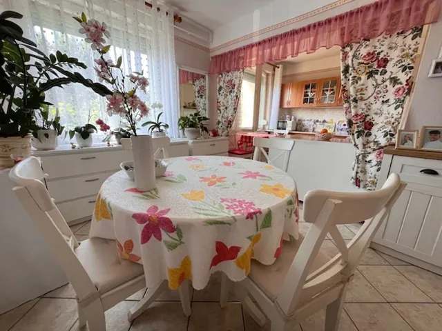 Eladó ház Tiszaföldvár 120 nm
