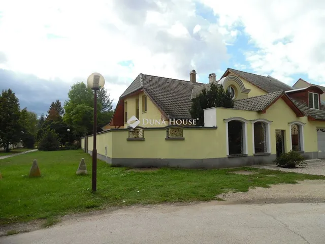 Kiadó ház Kecskemét 175 nm