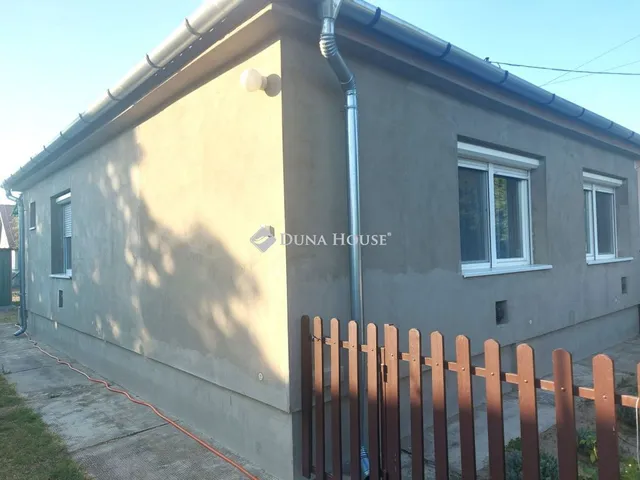 Eladó ház Tatárszentgyörgy 56 nm