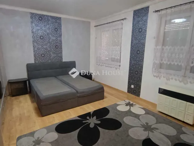 Eladó lakás Kecskemét 75 nm