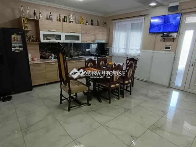 Eladó lakás Kecskemét 75 nm