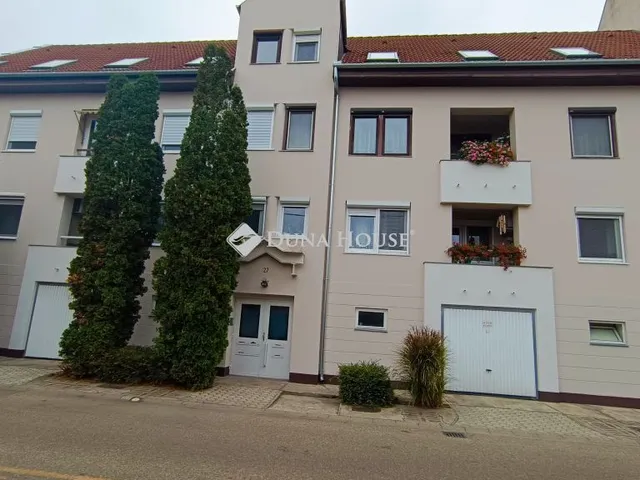 Kiadó lakás Kecskemét 74 nm