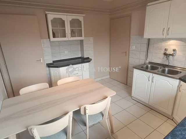 Kiadó lakás Kecskemét 74 nm