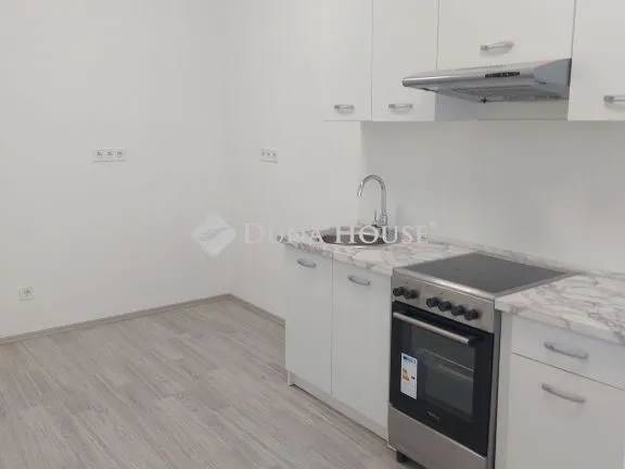 Eladó lakás Kiskőrös, Bajcsy-Zsilinszky utca 34 nm