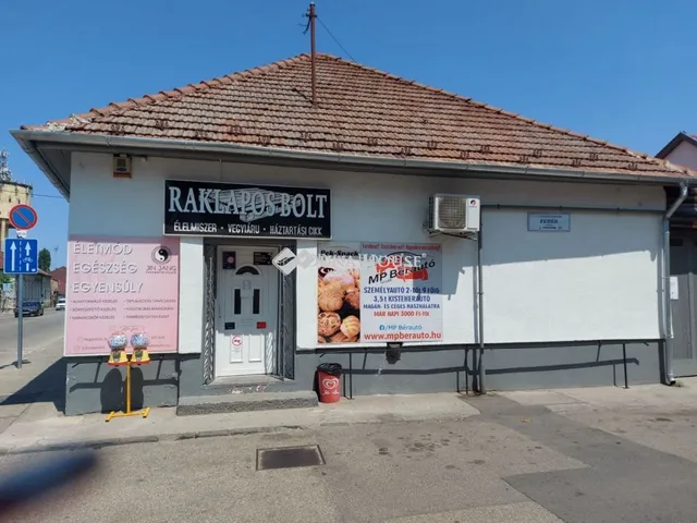 Kiadó kereskedelmi és ipari ingatlan Kecskemét 50 nm