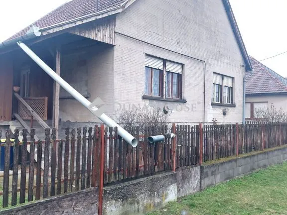 Eladó ház Izsák 79 nm