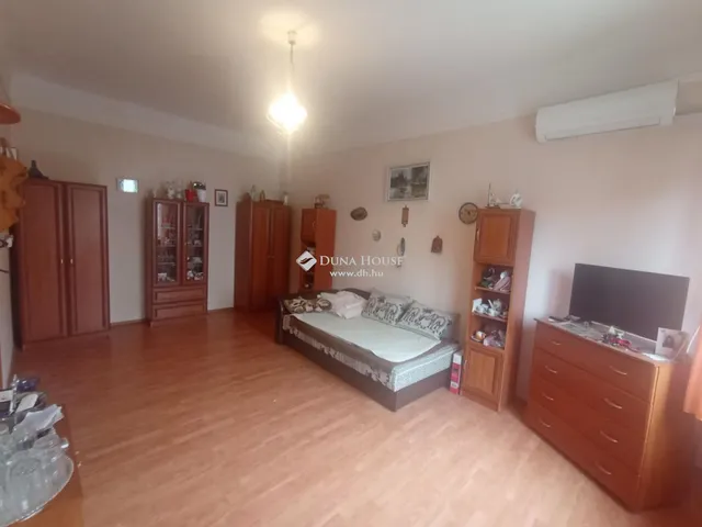 Eladó lakás Kecskemét, Belváros, 32 37 nm