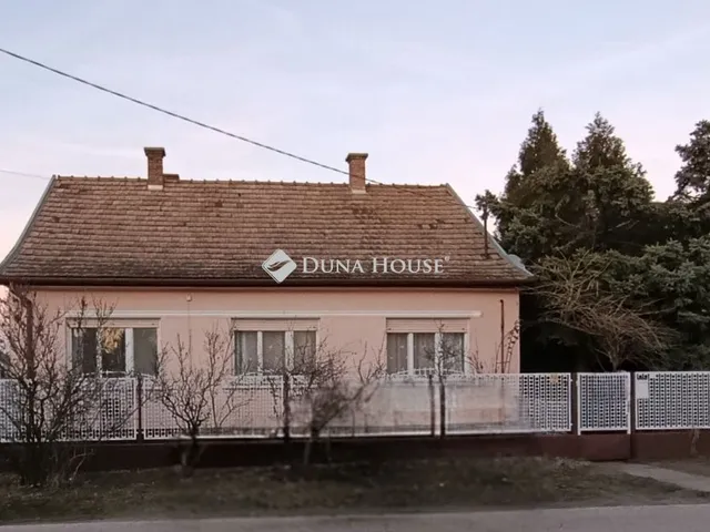 Eladó ház Lajosmizse 95 nm