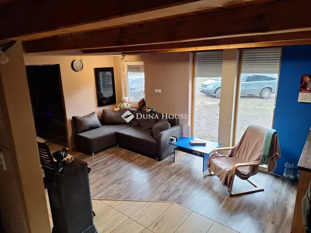 Eladó ház Lajosmizse 90 nm