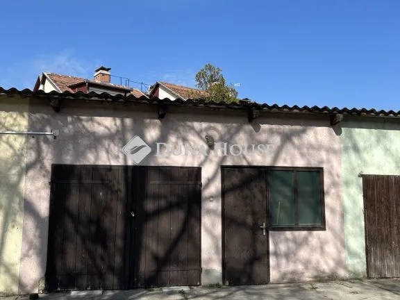 Eladó lakás Mezőtúr 106 nm