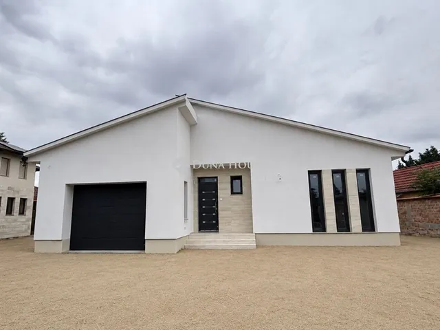 Eladó ház Kecskemét 135 nm