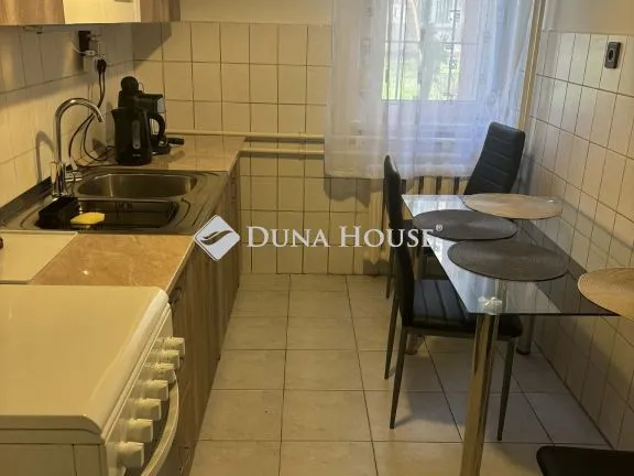 Kiadó lakás Kecskemét 37 nm