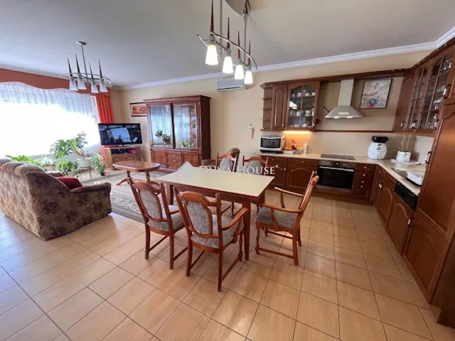 Eladó ház Kecskemét 150 nm