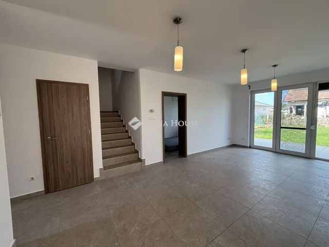 Kiadó ház Kecskemét 112 nm