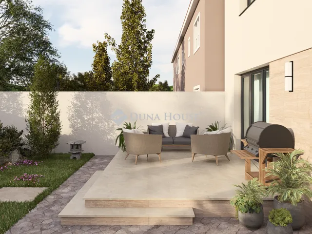 Eladó ház Kecskemét, Füzes utca 123 nm